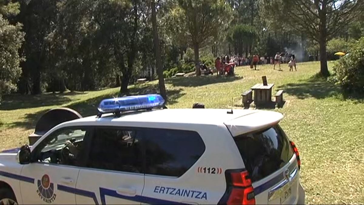 La Ertzaintza tuvo que desalojar a al menos 200 menores de las campas