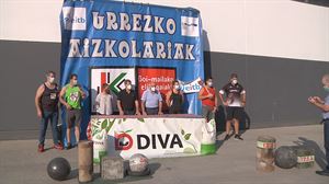 Aizkolaris y levantadores vuelven de nuevo a la competición
