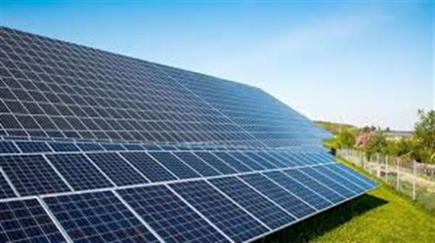 El concejo de Mendibil vota a favor del parque fotovoltaico en Arratzua–Ubarrundia