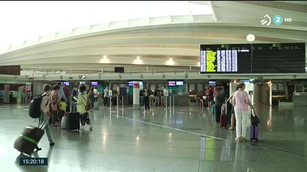 Aeropuerto de Loiu. Imagen obtenida de un vídeo de ETB.