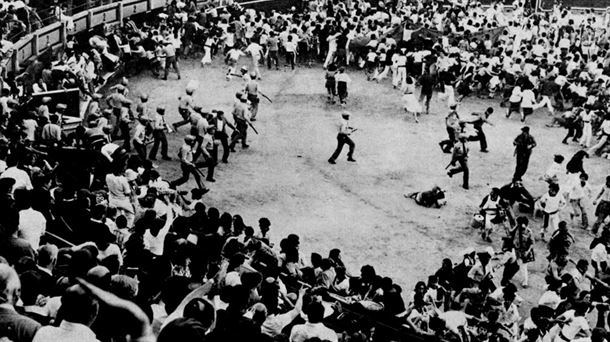 La Terraza del Mar en la jornada de San Fermín: hablamos de música relacionada con esta festividad,