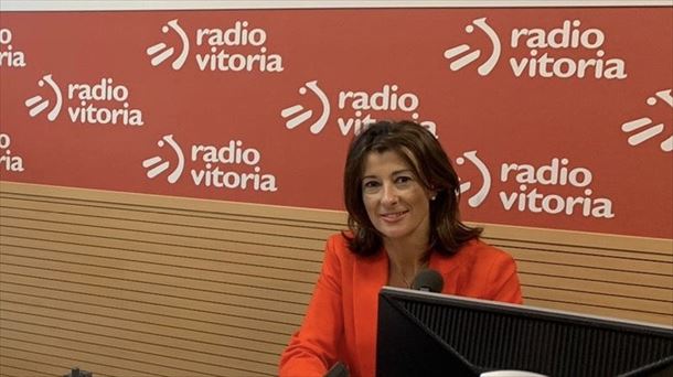 Laura Garrido, número dos en la lista por Álava de la colacción PP-C, en Radio Vitoria