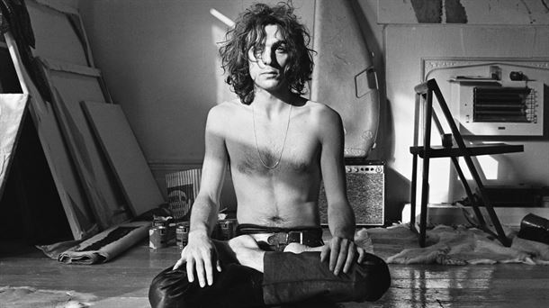 El cantante, compositor y guitarrista británico lideró el arranque de Pink Floyd para seguir solo 