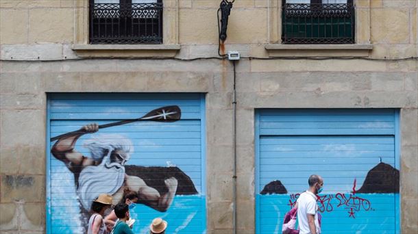 Donostia, atzo. Argazkia: EFE. 