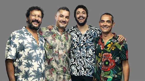 Salvador Sobral posa junto a su banda de Jazz
