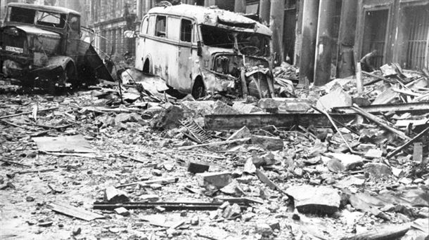Las reglas de la divisibilidad y 75º aniversario de la batalla de Berlín