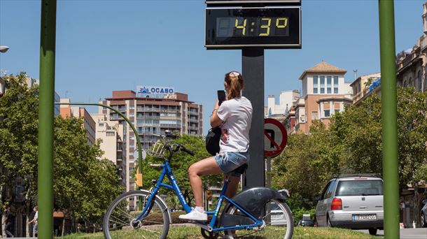 Uztaila amaieran 40 ºC-tik gora izan ziren termometroak. 