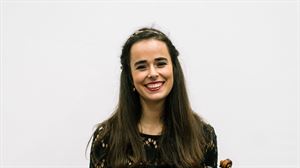 Ainhoa Garayar: 'Egunean 6 edo 7 orduz jotzen dut biolina'