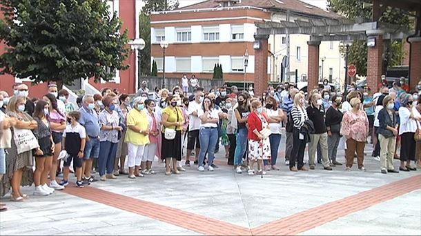 Imagen de la concentración que ha tenido lugar en Güeñes