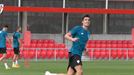 Urain y Serrano, novedades en el entrenamiento del Athletic Club