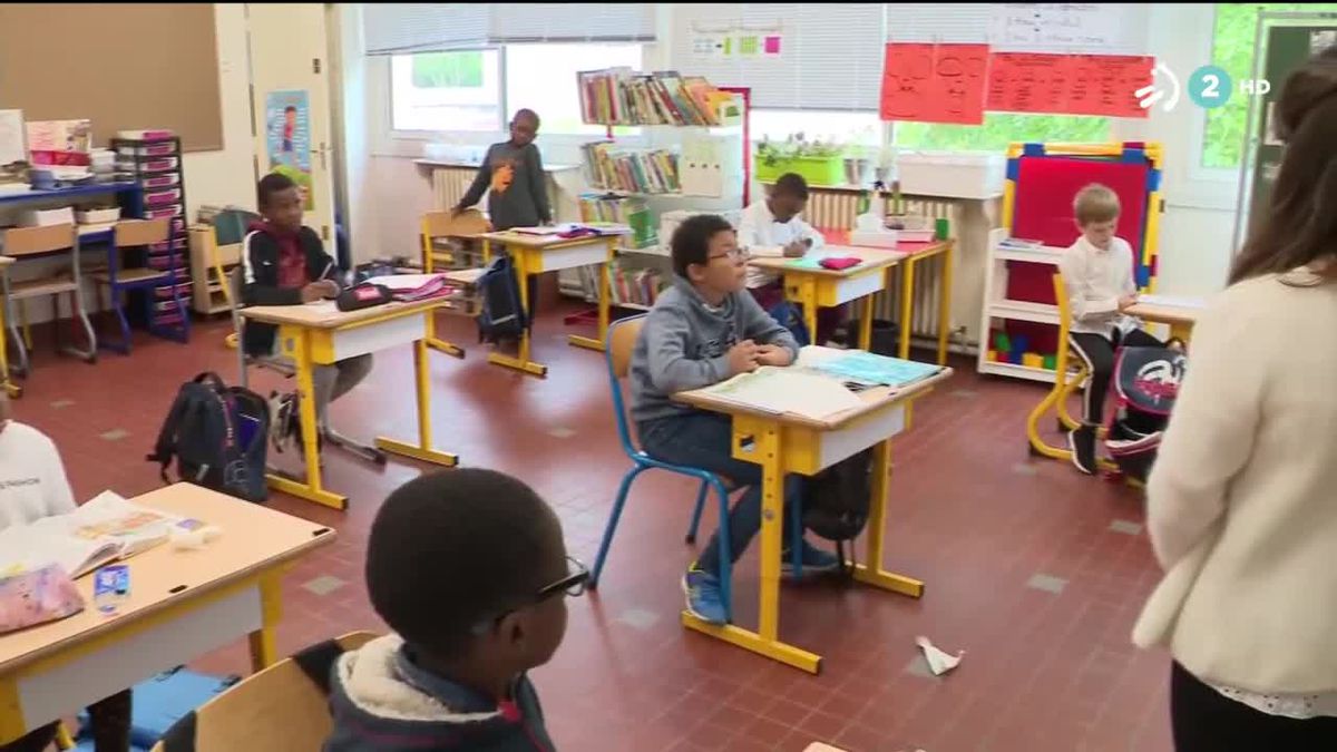 Un aula de un colegio. Imagen obtenida de un video de EiTB.