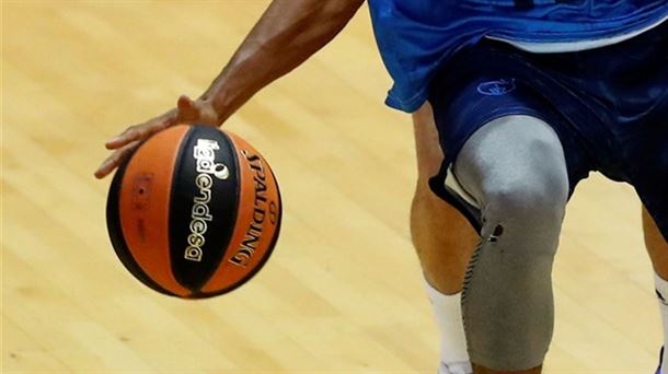 Balón de baloncesto de la Liga Endesa.