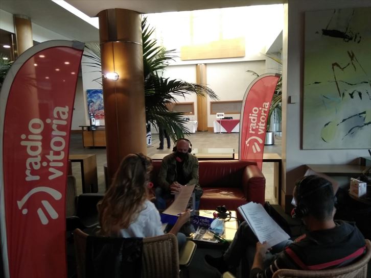 Radio Vitoria en el Hotel Lakua con los protagonistas de FesTVal