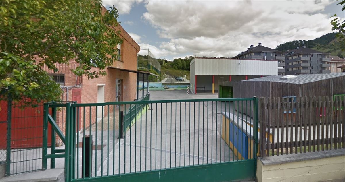 Colegio de Educación Infantil y Primaria del municipio vizcaíno de Zaldibar. 