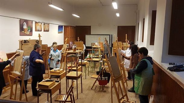 La Escuela Artística del Valle de Llanteno vuelve a la actividad en octubre