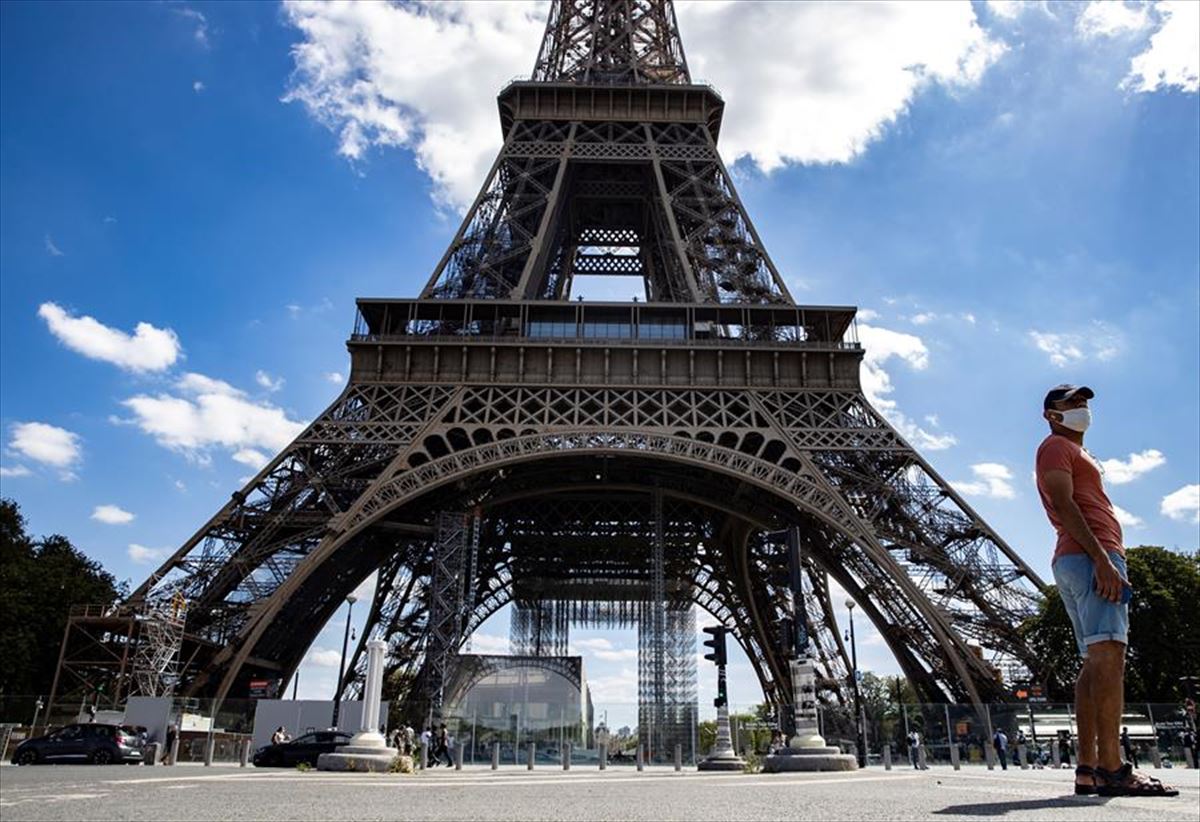 Torre Eiffel en París. Foto: Efe