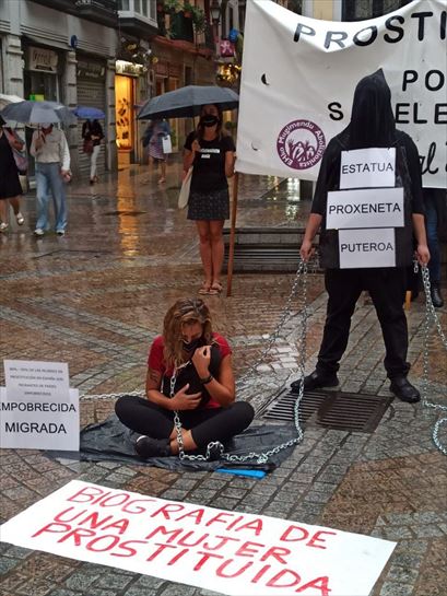Perfomance en contra de la prostitución