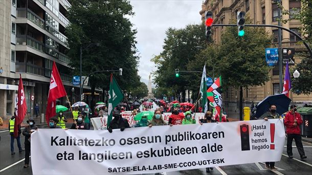 Manifestación de los profesionales de Osakidetza en Bilbao. Foto: Tamara Ferrari | Euskadi Irratia