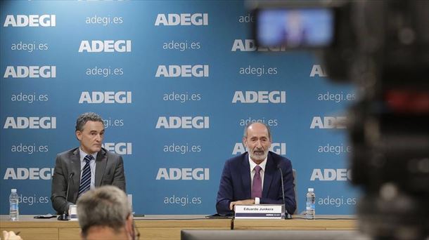 Los responsables de Adegi, José Miguel Ayerza y Eduardo Junkera.