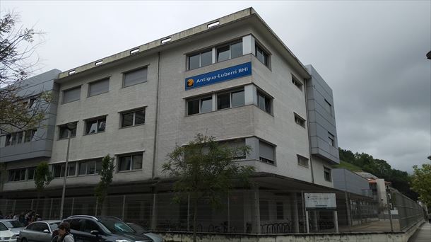 Denuncian a una profesora de un instituto de San Sebastián por saltarse la cuarentena