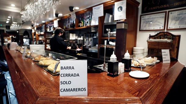 Los bares solo podrán servir en las terrazas.