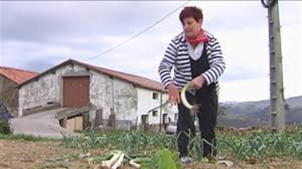 Nieves Quintana (agricultora):"El cultivo que menos me gusta es la burocracia"