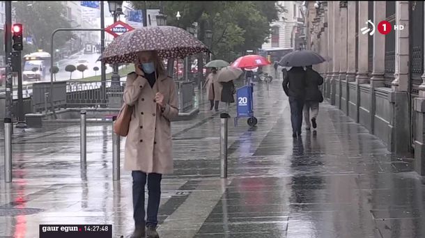 Madril, gaur goizean. Agentzietako bideo batetik ateratako irudia.