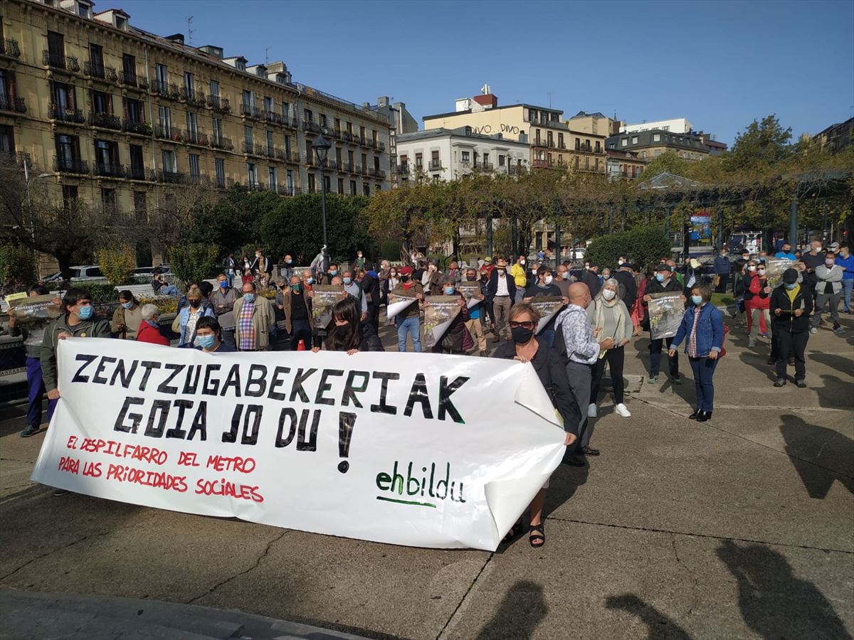 Protesta contra las obras del metro de Donostialdea. Foto: EiTB