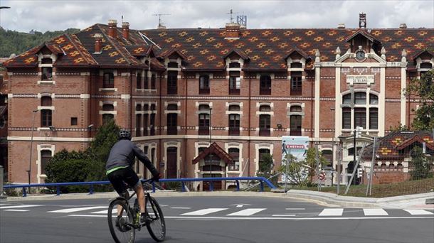 Exterior del hospital de Basurto