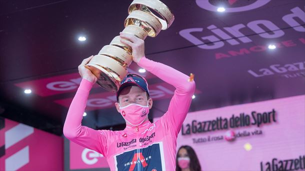 Geoghegan, ganador del Giro 2020