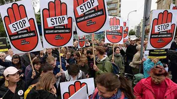 Protestas en Polonia por la ley del aborto