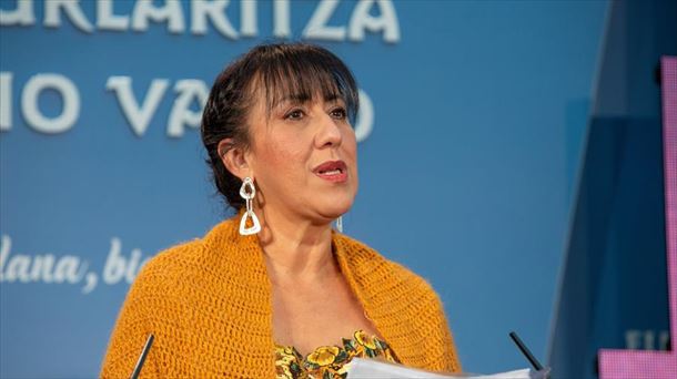 La educadora feminista Cony Carranza recibe el Premio Emakunde a la Igualdad 2019