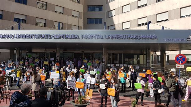 Imanol Alcalde(médico):"Ahora esperamos que Osakidetza negocie un nuevo acuerdo"