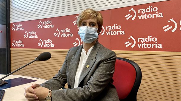 Arantxa Tapia: "No cerramos las puertas al sondeo del pozo de gas de Armentia-2" 
