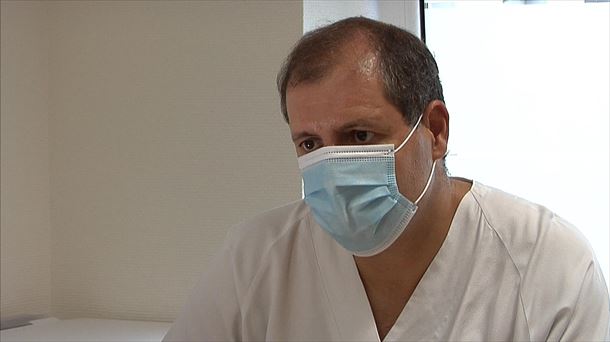 Felix Zubia, Donostia Ospitaleko medikua. 