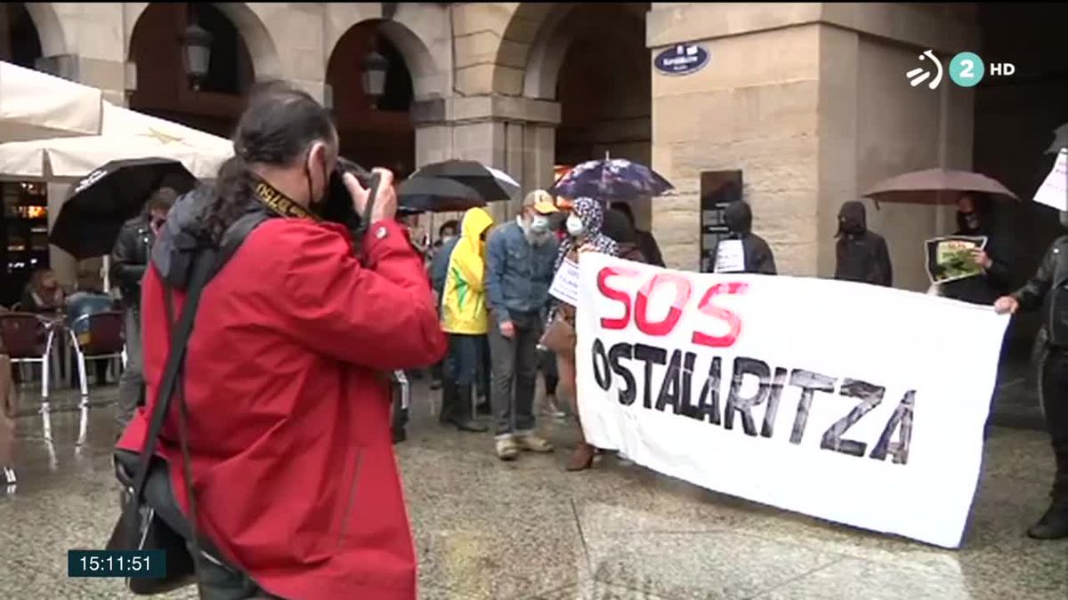 Lo hosteleros reclaman ayudas al Gobierno Vasco