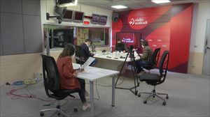 EAEko alderdi guztiek, PP+Cs-ek izan ezik, begi onez ikusi dute Nafarroako akordioa