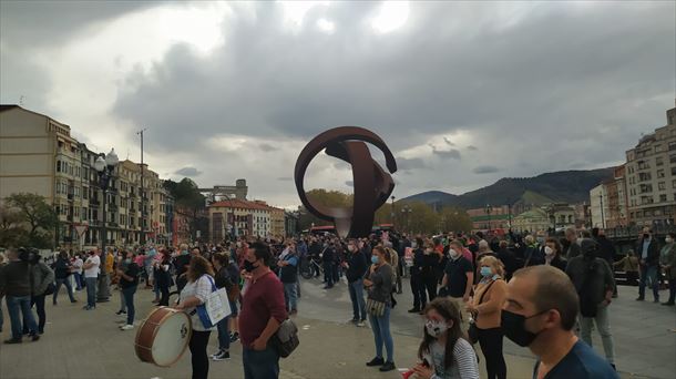 Concentración de hosteleros en Bilbao.