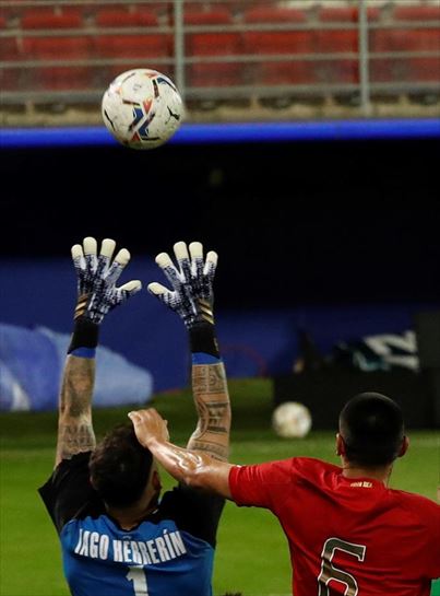 Iago Herrerin atean izan zen