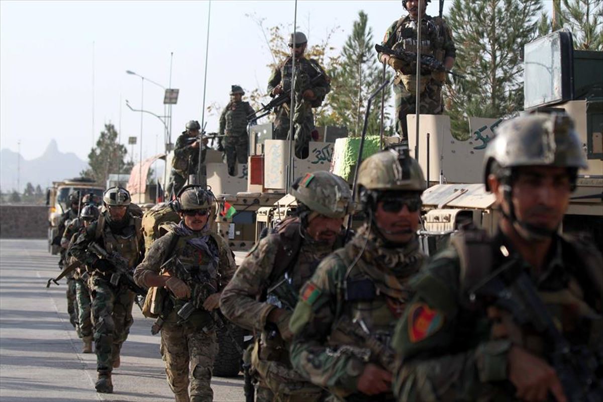Afganistango armadako soldaduak, entrenamendu batean