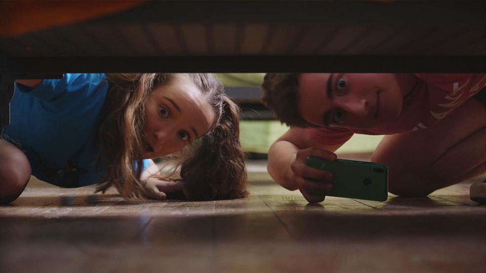 June eta Danel mamuaren bila. Irudia: EITB