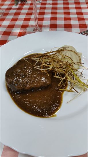 Carrilleras con cebolla