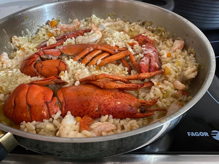 Arroz con bogavante