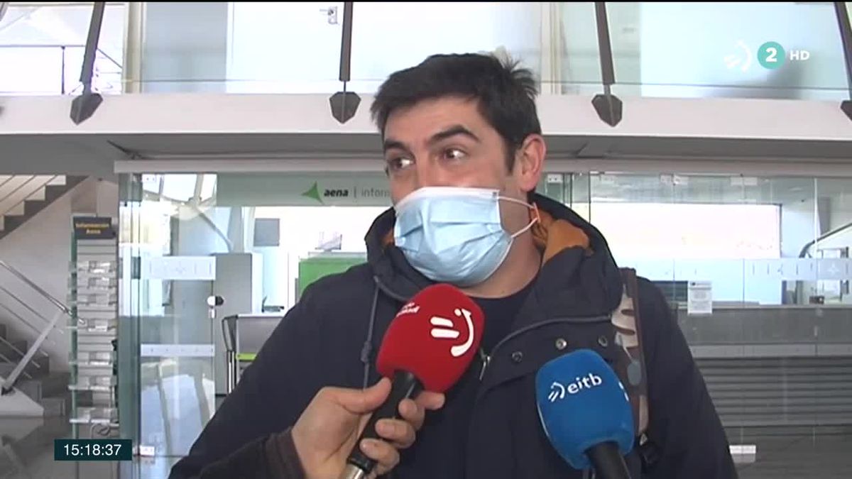 Aeropuerto de Bilbao. Imagen obtenida de un vídeo de ETB.