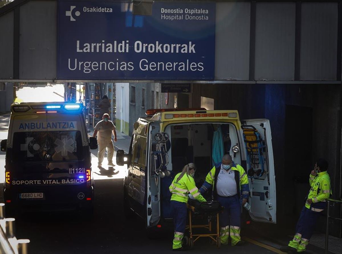 Donostia Ospitaleko Larrialdiak. 