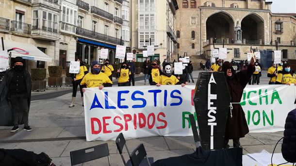 Despidos en Alestis: "hace dos años falleció mi padre, y la sensación es la misma" 