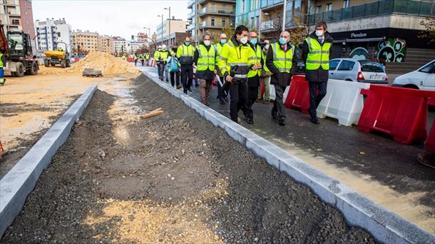 Aurrera doaz Gasteizko tranbiaren ibilbidea luzatzeko lanak