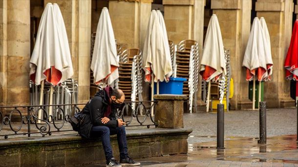 La hostelería de 17 municipios de la CAV no podrá abrir sus puertas.