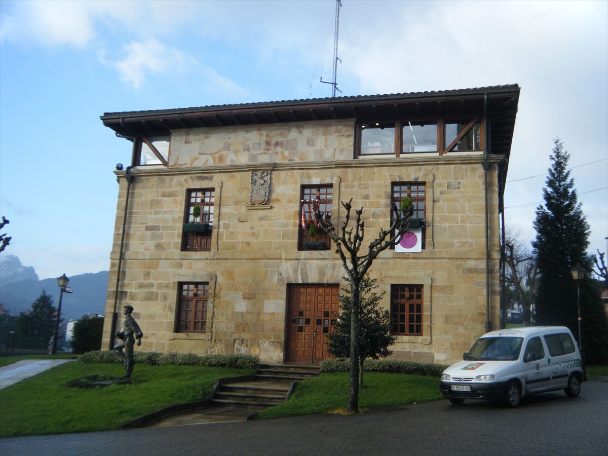 Ayuntamiento de Iurreta.