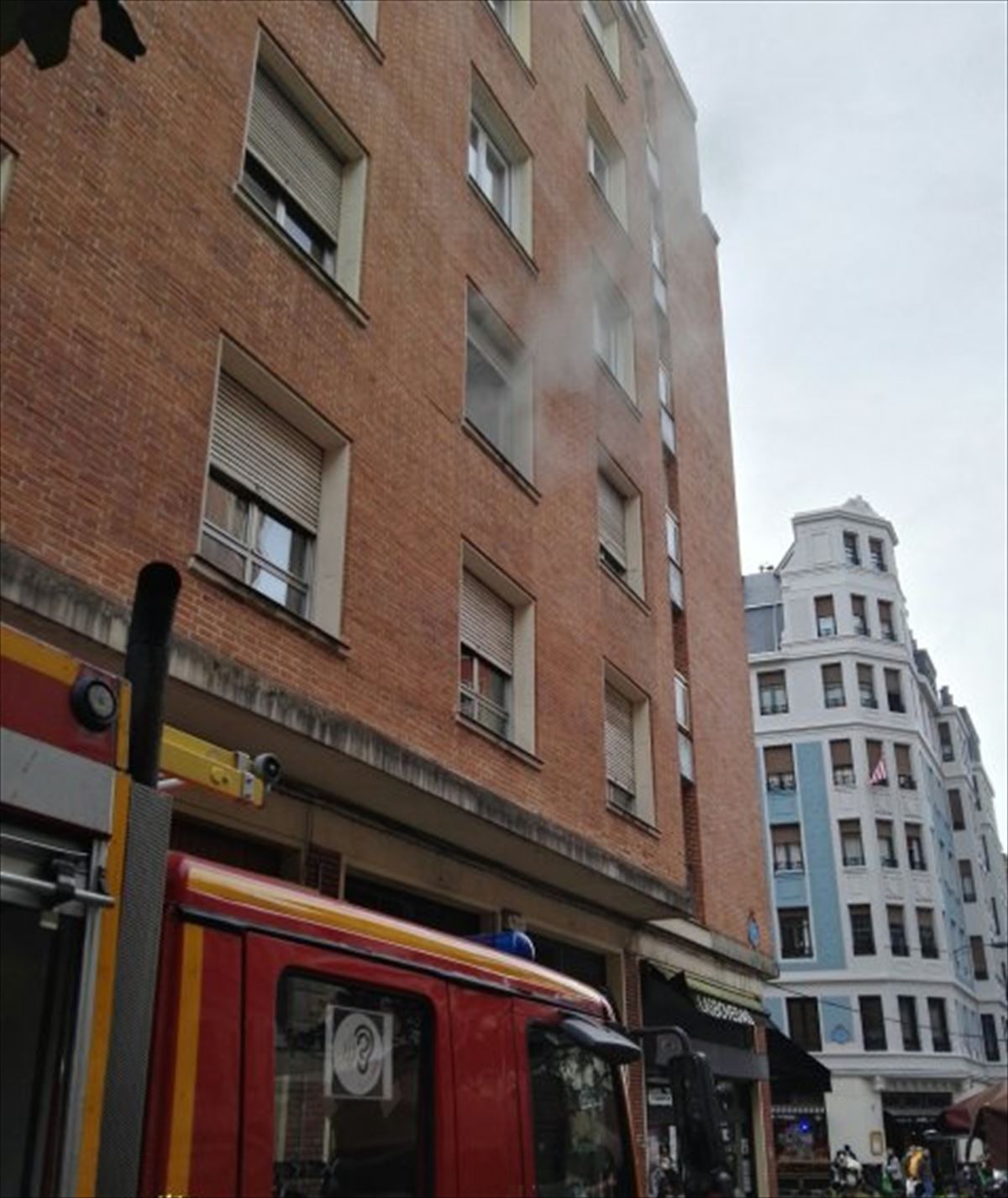 Incendio en la calle Egaña de Bilbao. Foto: Bomberos de Bilbao 